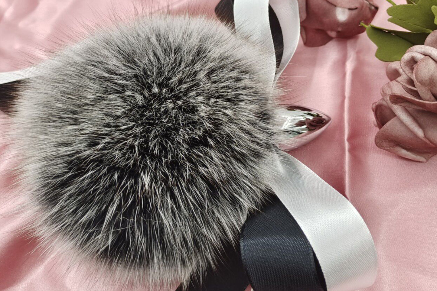 Handmade black White Real Fox Tail Fox Tail Cosplay Anime Sexy Cute Animal Furry Mature Fox Tail Butt Plug