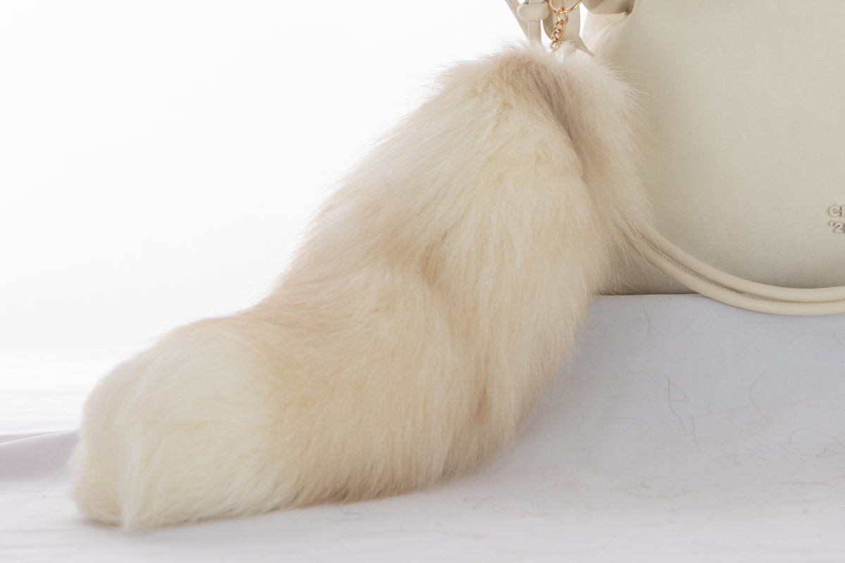 16 Inch Fox Fur Tail Keychain: Fluffy Halloween Bag Charm